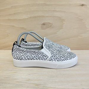 Skechers Street Womens Poppy Bold Tuxedo Cat Sneakers Shoes Black 155076 Size 8